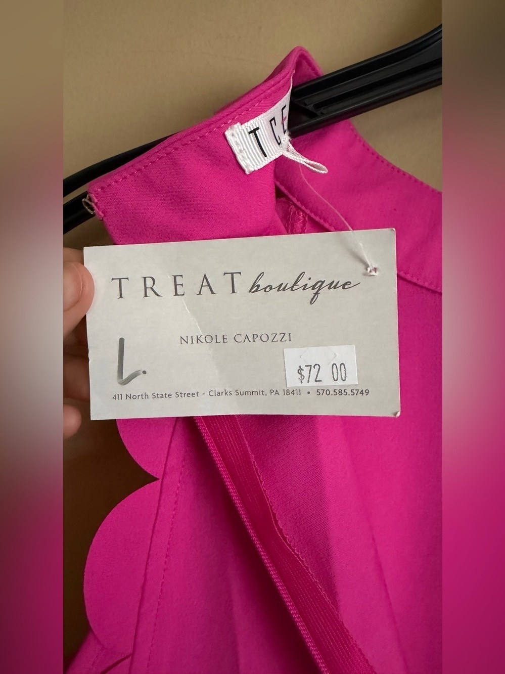 TCEC Hot Pink Scalloped Halter Mini Dress in size L - Picture 7 of 10